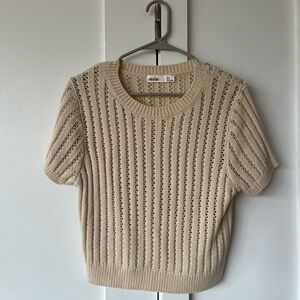 Eloide t shirt knit. See through (barely)